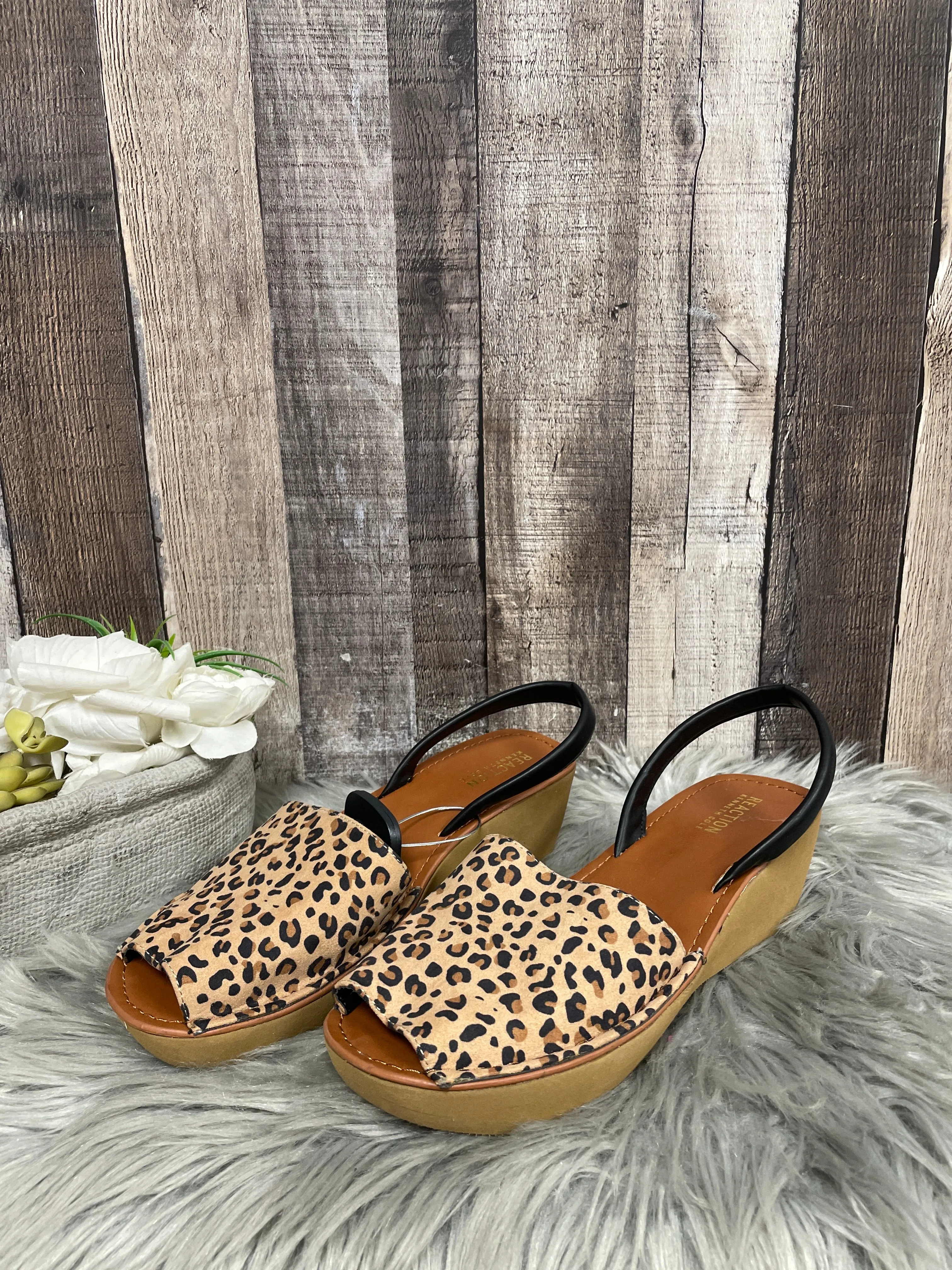 Animal Print Sandals Heels Wedge Kenneth Cole Reaction, Size 9