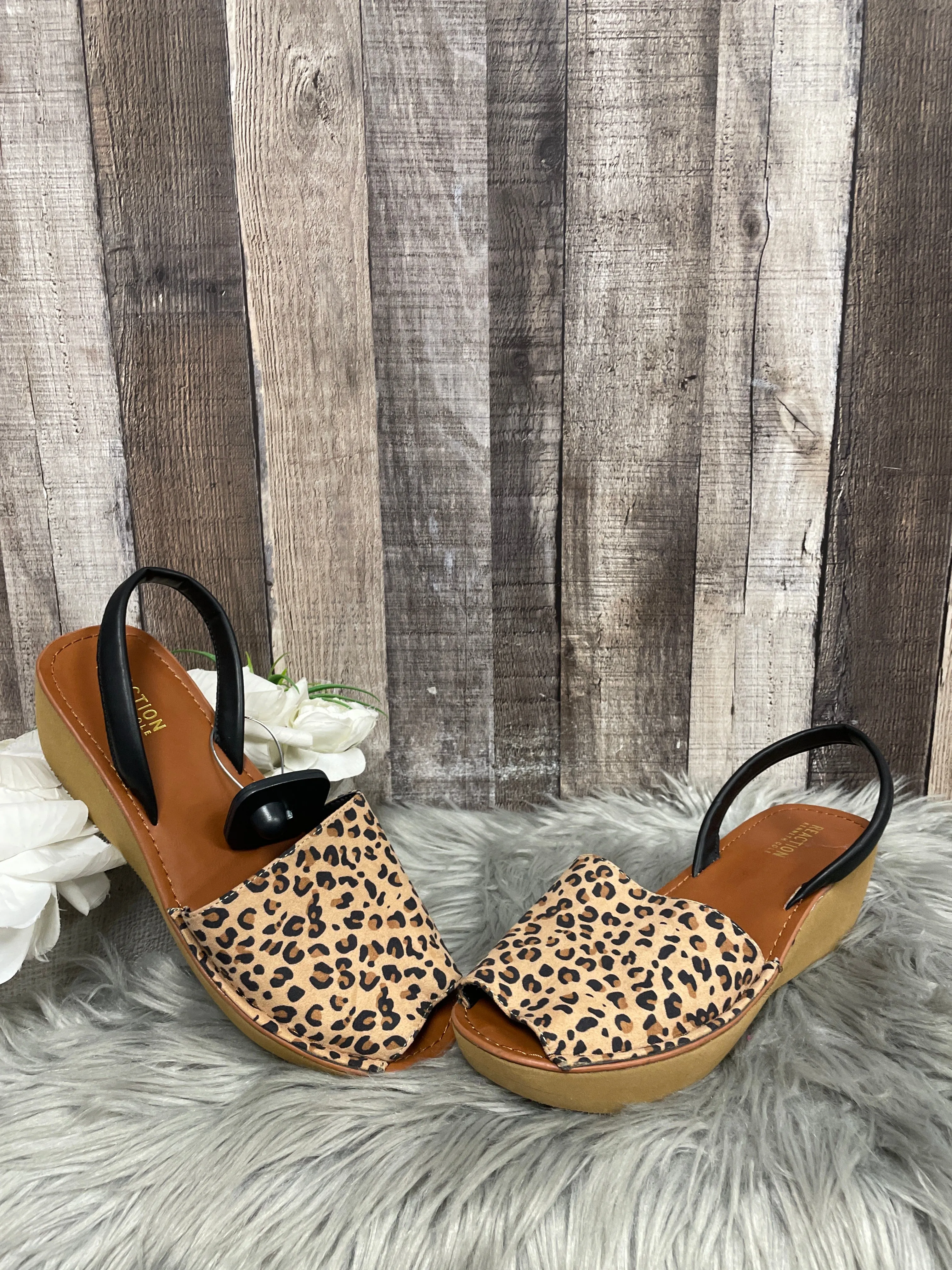 Animal Print Sandals Heels Wedge Kenneth Cole Reaction, Size 9