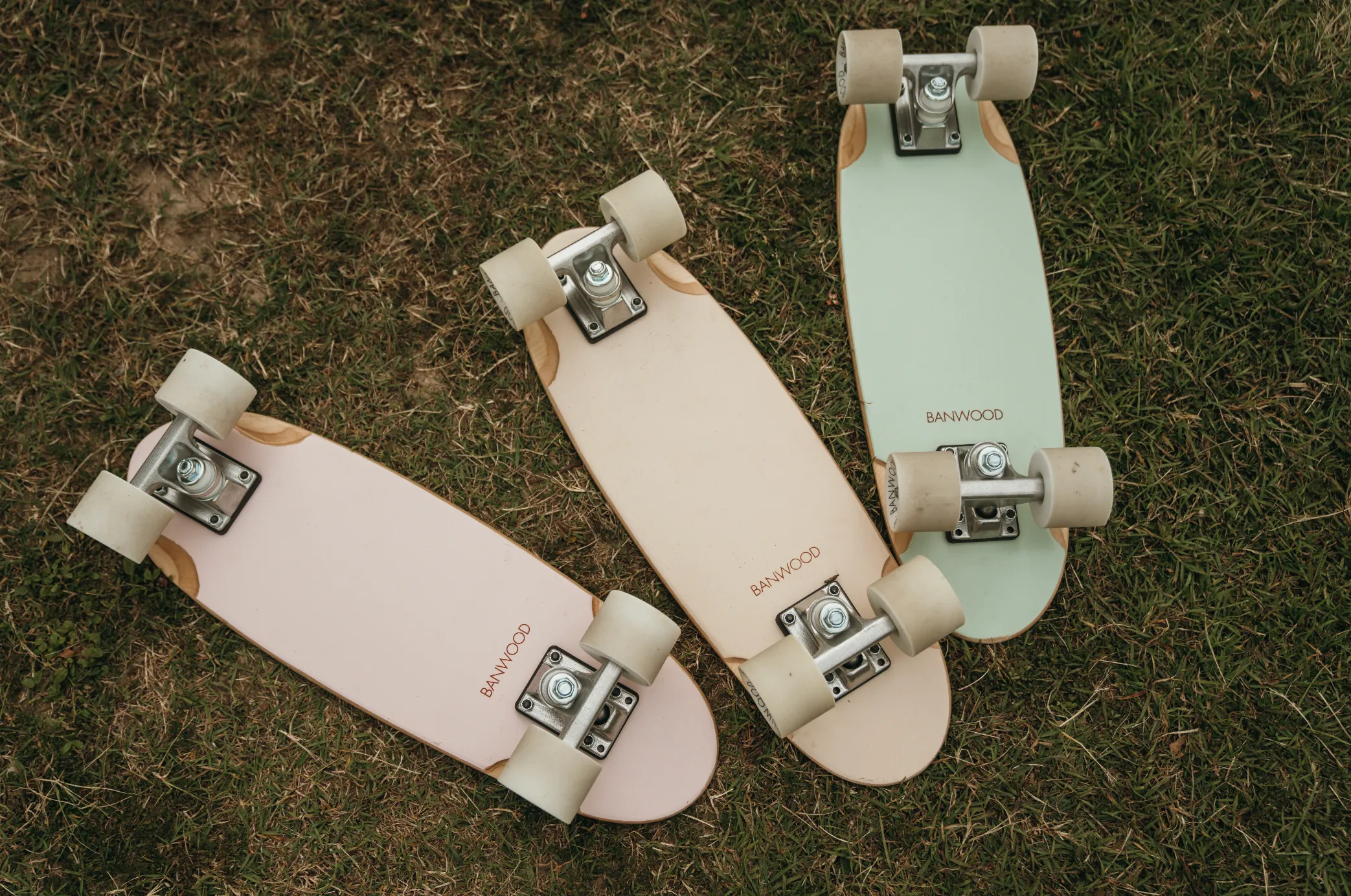 Banwood Skateboard - Pale Mint